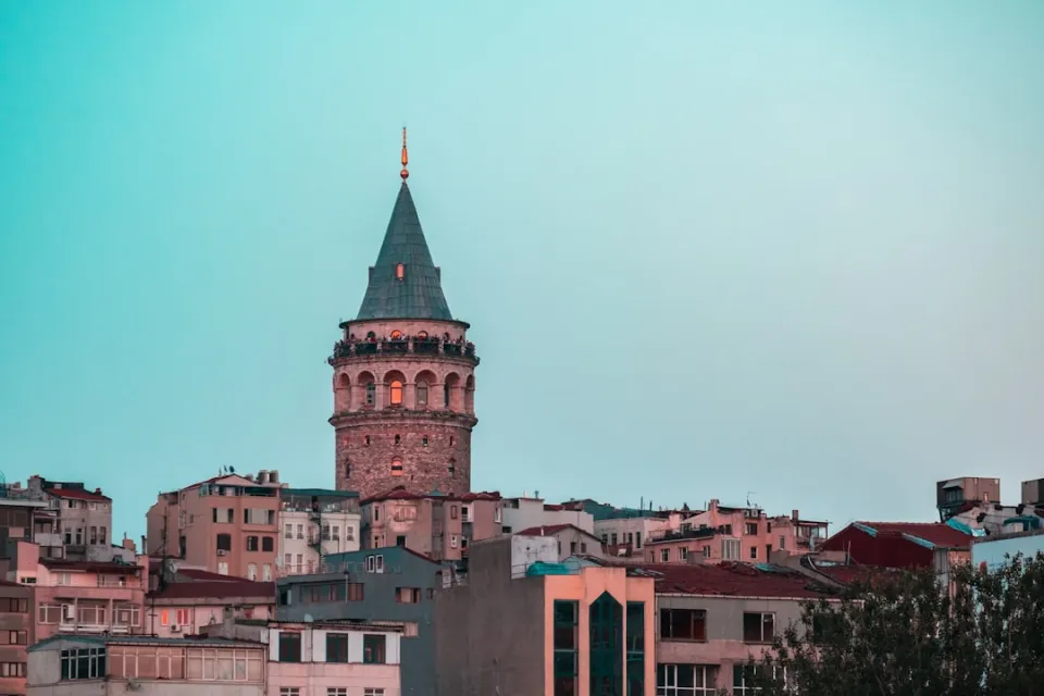 Hiçbir, Her Biri, Herhangi: Doğru Yazım Kuralı ve Sırları