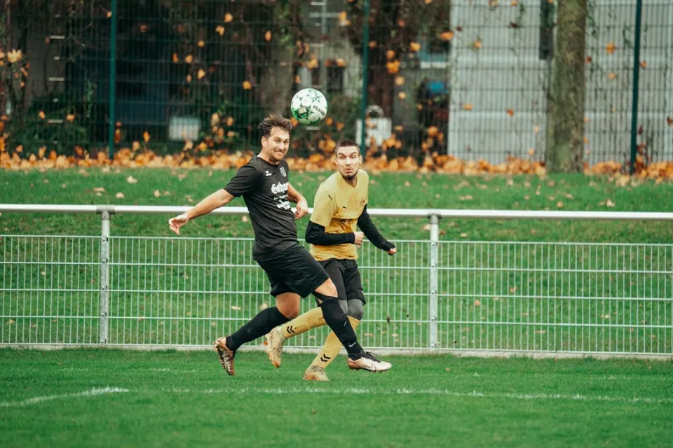 Ofsayt Kuralı Nedir? VAR Nasıl Çalışır? Futbol Rehberi